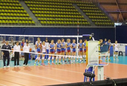 Жіноча збірна Чехії з волейболу перед архівним матчем Євро
