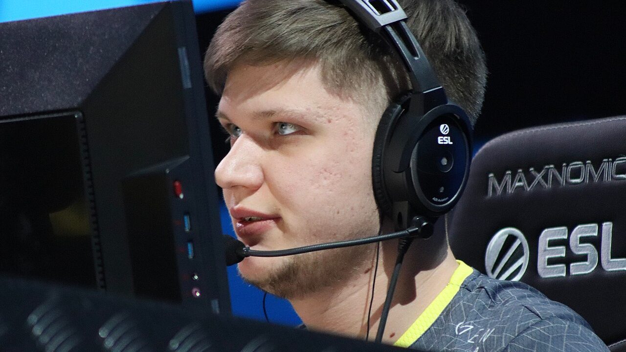 Олександр s1mple Костилєв на кіберспортивному турнірі